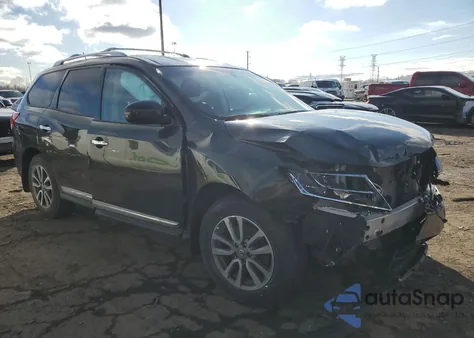2016 Nissan Pathfinder S z USA, uszkodzony, nr VIN 5N1AR2MM4GC656967
